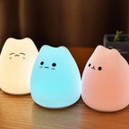 Veilleuse chaton de chevet en silicone doux, mini lampe LED portable et mignonne pour chambre enfant