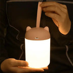 Veilleuse tactile LED portable rechargeable USB, lumière douce et pratique pour bébé et enfant, idéale pour chambre et nuit apaisée.